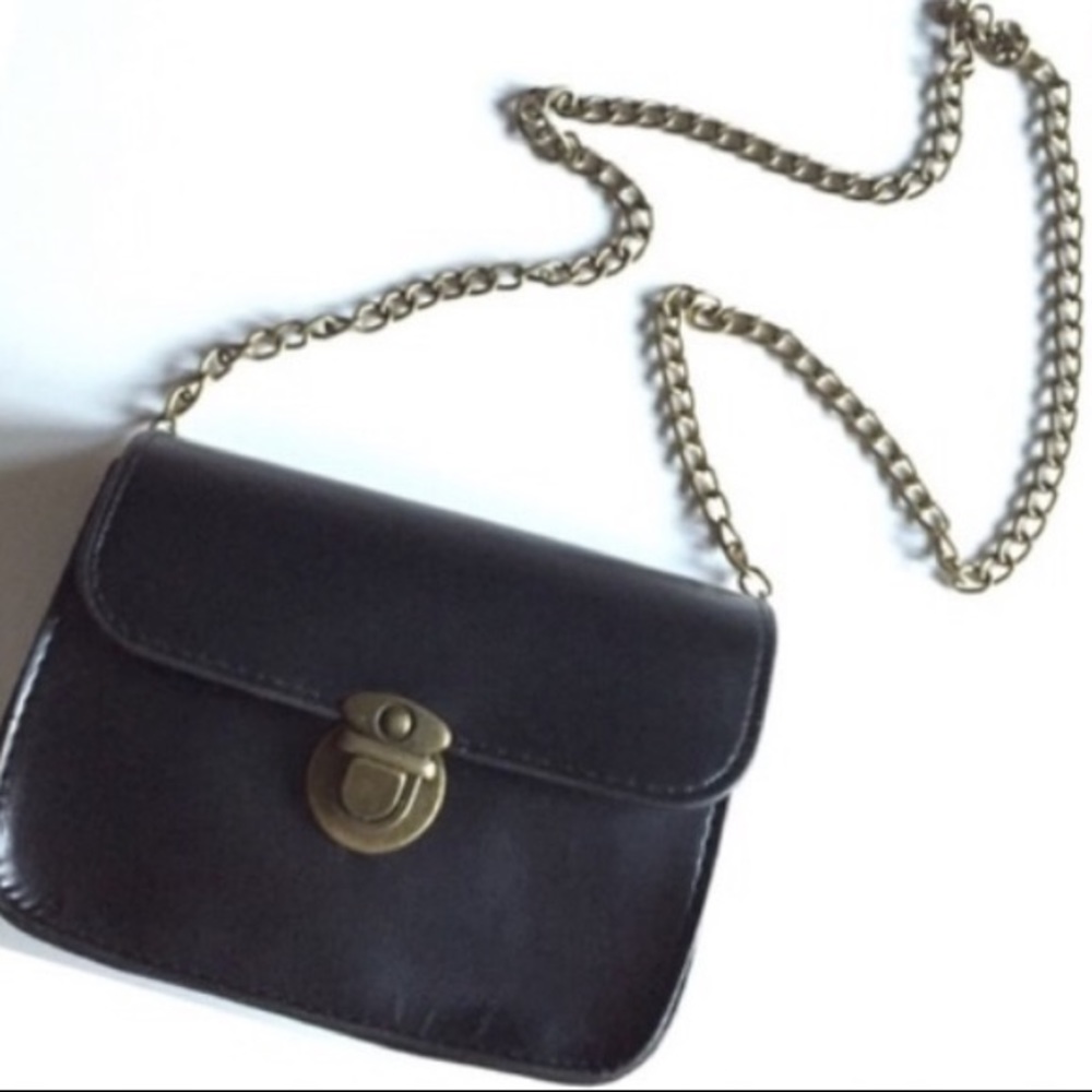 ✨Black clutch/handbag✨